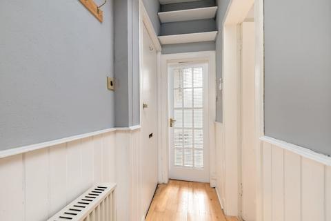 4 Dean Path Buildings, Edinburgh, EH4 3AZ
