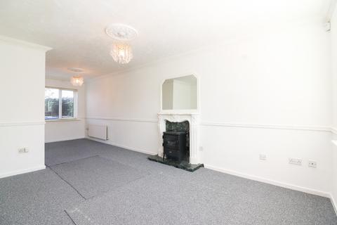 7 Stonehaven, Amington, Tamworth, B77 3QX