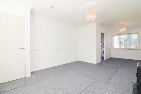 7 Stonehaven, Amington, Tamworth, B77 3QX