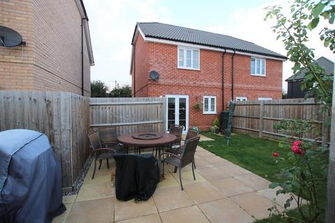 13 Algar Close, Dunmow, CM6 4AF