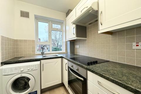 undefined, Green Lanes, Palmers Green