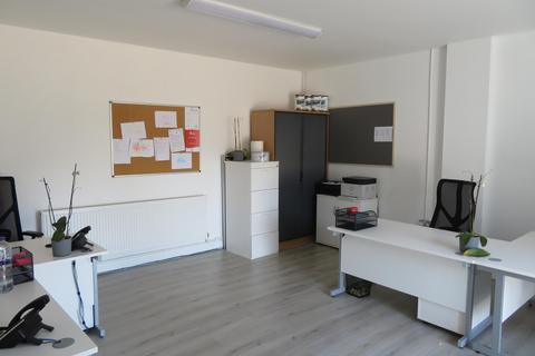 Office to rent, Bulphan