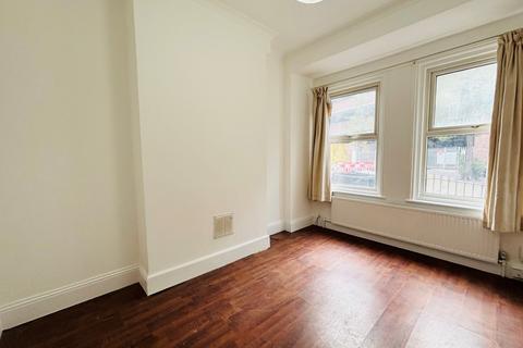 undefined, Bury Road, London N22
