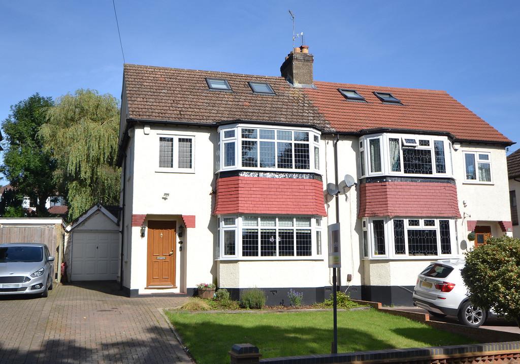 Brook Road, Epping 5 bed semidetached house £860,000