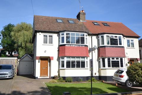 27 Brook Road, Epping, CM16 7BT