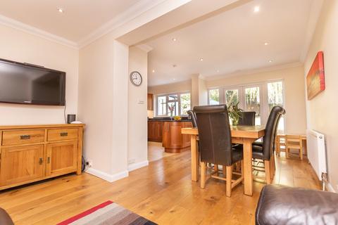 27 Brook Road, Epping, CM16 7BT