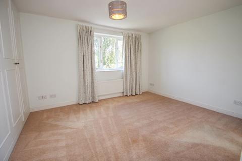 7 Bourne Close, Thames Ditton, KT7 0EA