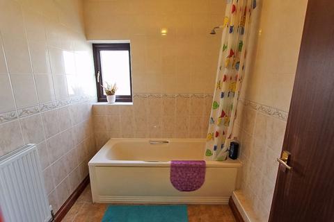 25 Brook Road, Willenhall, WV13 3UH