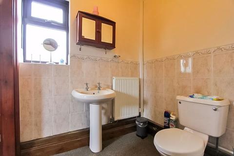 25 Brook Road, Willenhall, WV13 3UH