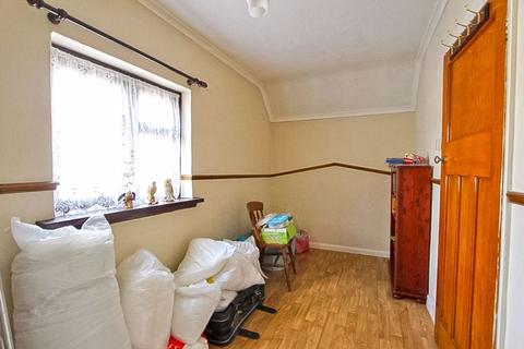 25 Brook Road, Willenhall, WV13 3UH