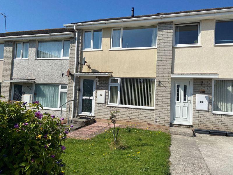 Maple Avenue, Torpoint 3 bed terraced house £185,000