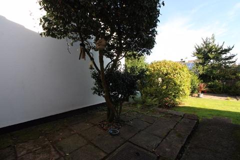 4 The Meadow, Truro, TR1 3NG