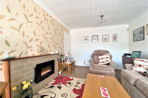 46 Cherrington Drive, Walsall, WS6 6NE