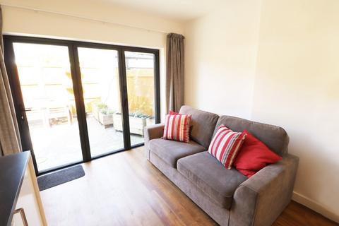 2 bedroom maisonette to rent, Walpole Road, Colliers Wood, London, SW19