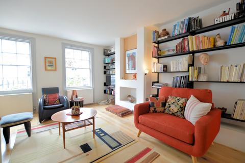 27 Oak Village, London, NW5 4QN