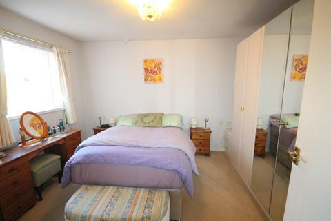 1 bedroom retirement property for sale, Marshalls Court, Speen, Newbury, RG14