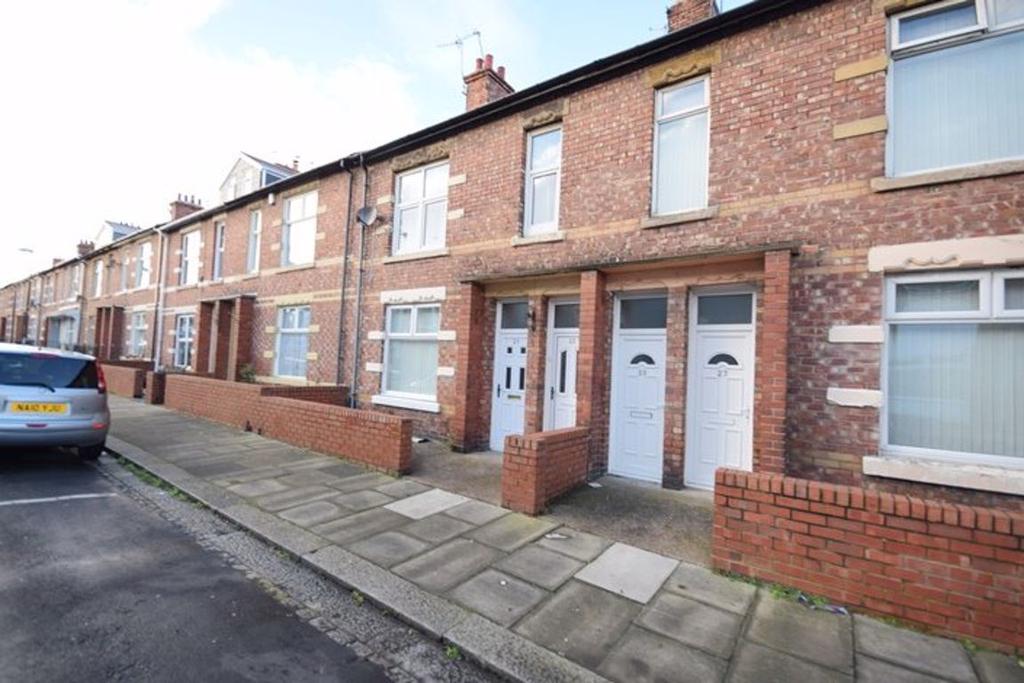 Leighton Street, South Shields 2 bed flat £450 pcm (£104 pw)
