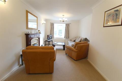 35 Barton Drive, Hessle, HU13 0HN
