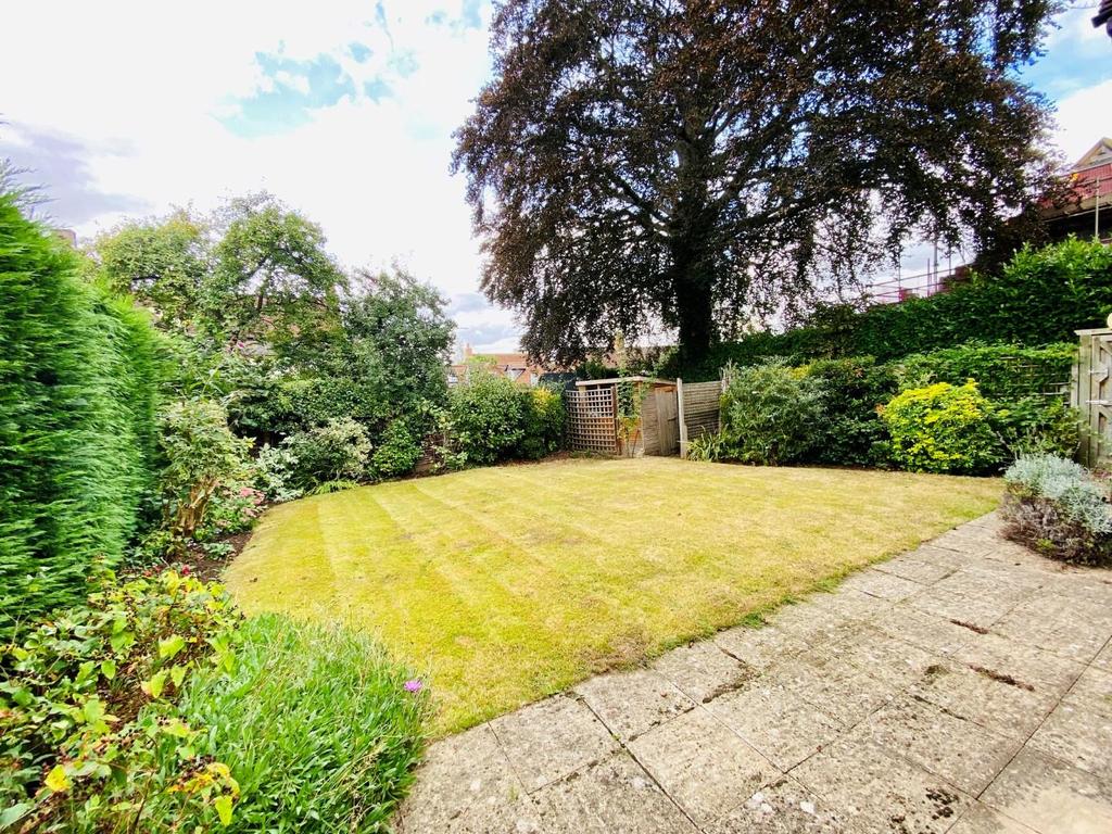 Garden.jpg