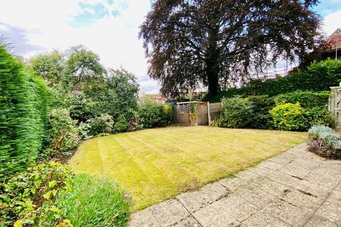 The Garden House, 8a Carter Drive, Barford, Warwick, CV35 8ET