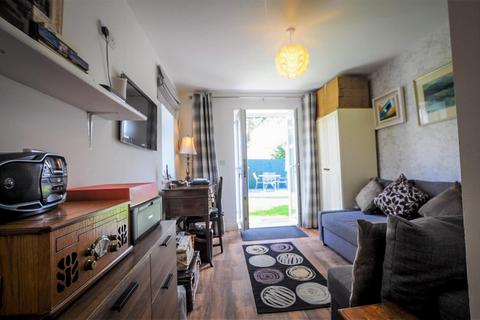 1 Brynglas, Penygroes, Llanelli, SA14 7PY