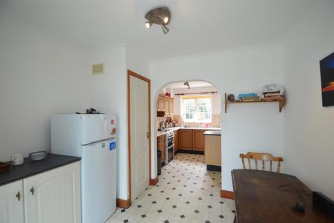 2 Longmynd Place, Church Stretton, SY6 6HX