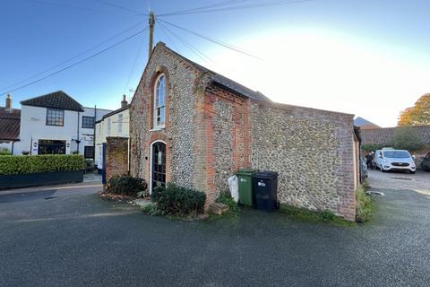 Retail property (high street) to rent - Old Stable Yard, High Street, Holt, Norfolk, NR25 6BN