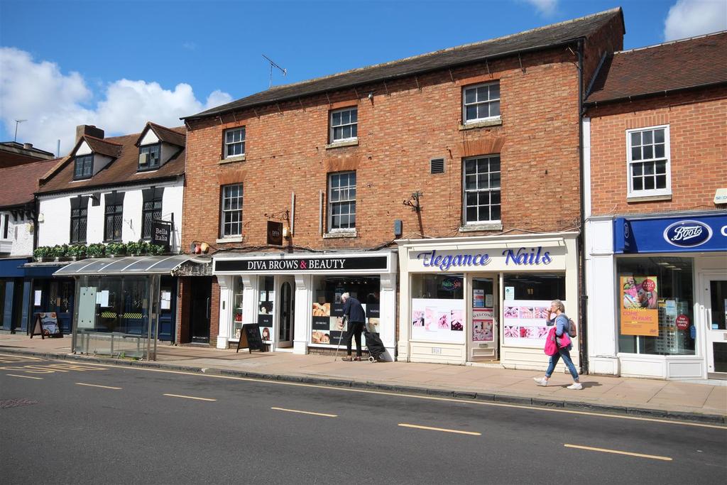 Wood Street, StratfordUponAvon Commercial development £750,000