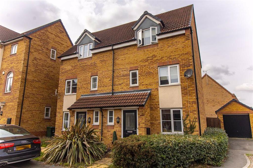 Wellingar Close, Thorpe Astley 3 bed semidetached house £245,000