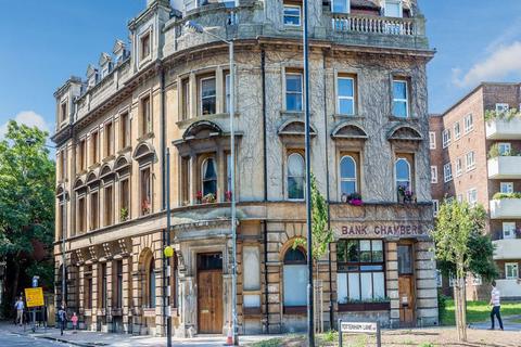 2 bedroom flat to rent, N8