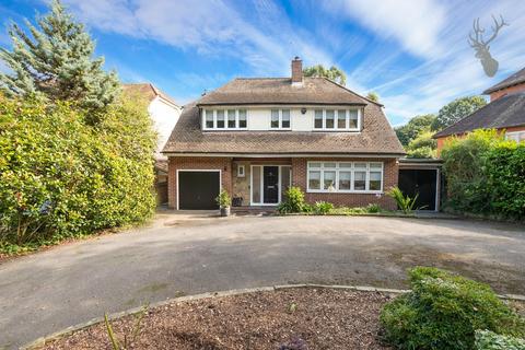 7a Piercing Hill, Theydon Bois, Epping, CM16 7JN