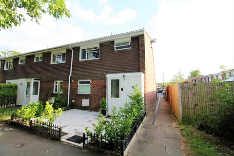 6 Berstead Walk, Crawley, RH11 8XL