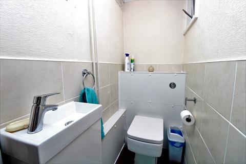 6 Berstead Walk, Crawley, RH11 8XL