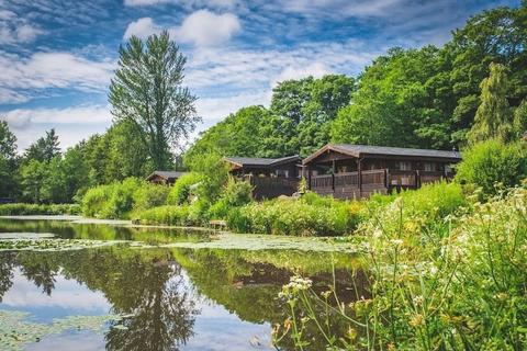 2 bedroom lodge for sale, Bowland Lakes Leisure Village,, Cleveley Bridge Bank Lane, Forton, Lancashire, PR1