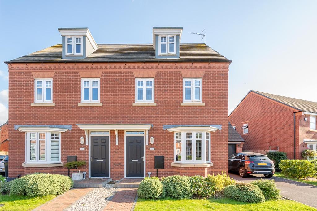 Chalmers Road, Baggeridge Village, Staffordshire 3 bed semidetached