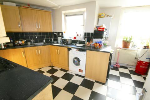 9 Buttsbury Road, Ilford, IG1 2PN
