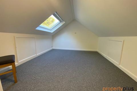 4 James Terrace, Tonypandy, CF40 1EG