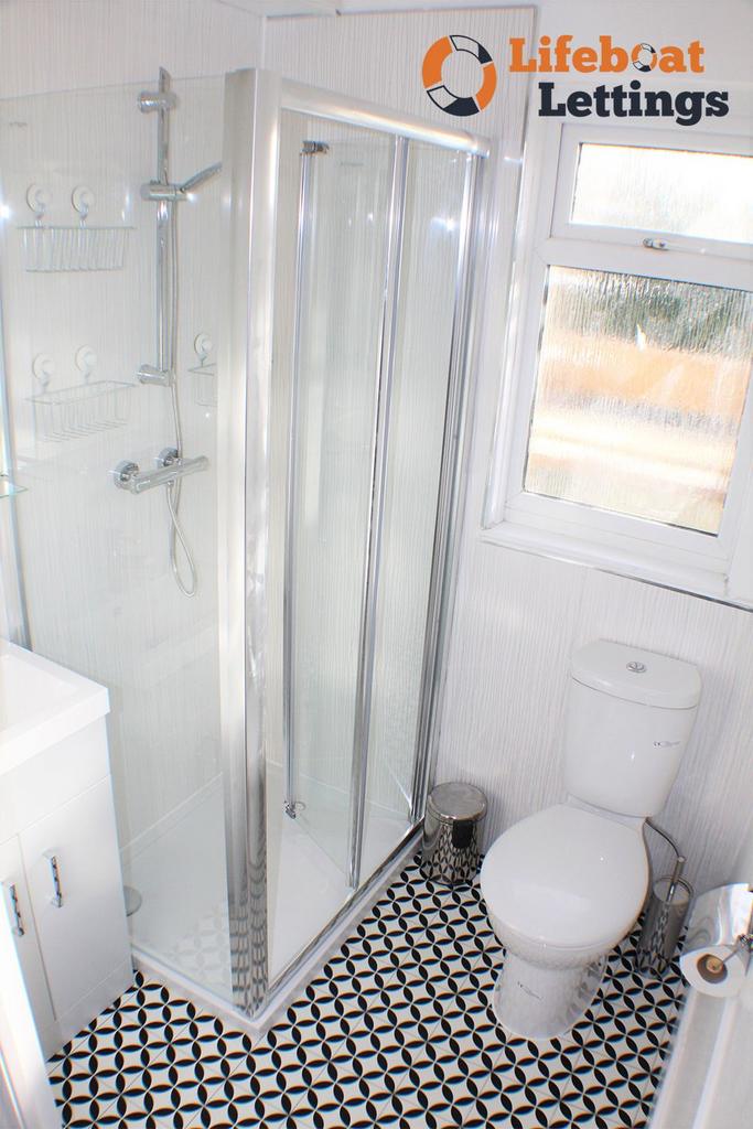 Shared Shower room