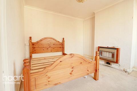 12 Haydens Close, Orpington, BR5 4JE