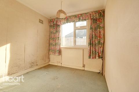 12 Haydens Close, Orpington, BR5 4JE