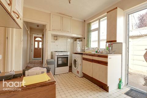 12 Haydens Close, Orpington, BR5 4JE