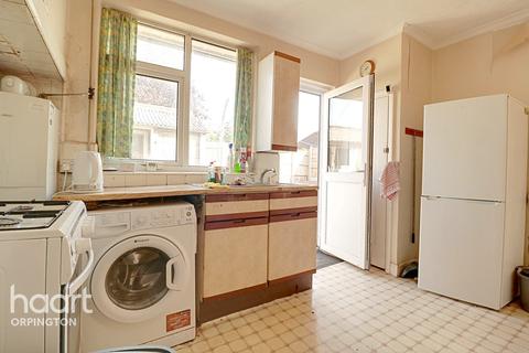 12 Haydens Close, Orpington, BR5 4JE