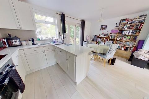 2 bedroom semi-detached house for sale - Nelson Close, Sompting, West Sussex, BN15