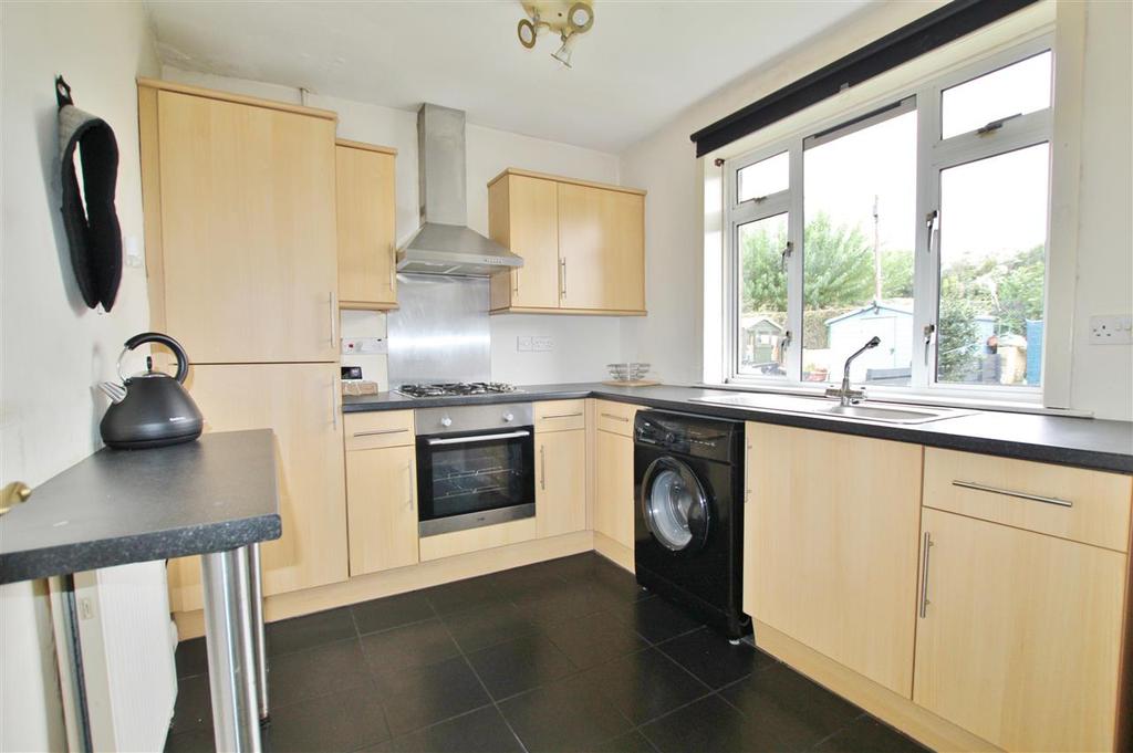 Alloa Road, Carron, Carron 1 bed flat £63,000