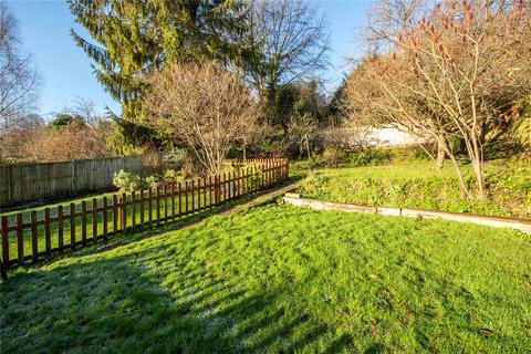 7, New Cottages The Coombe, Betchworth, RH3 7BU