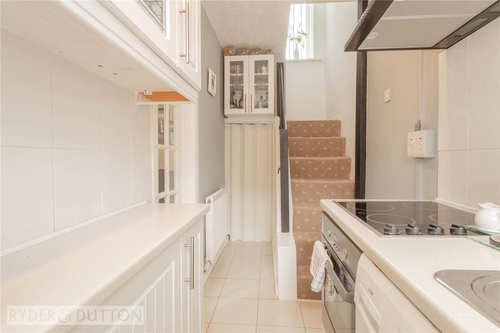 Kitchen: