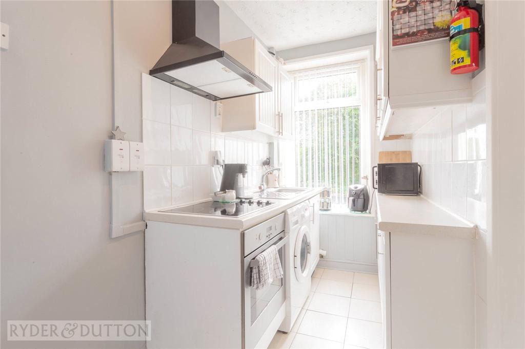 Kitchen: