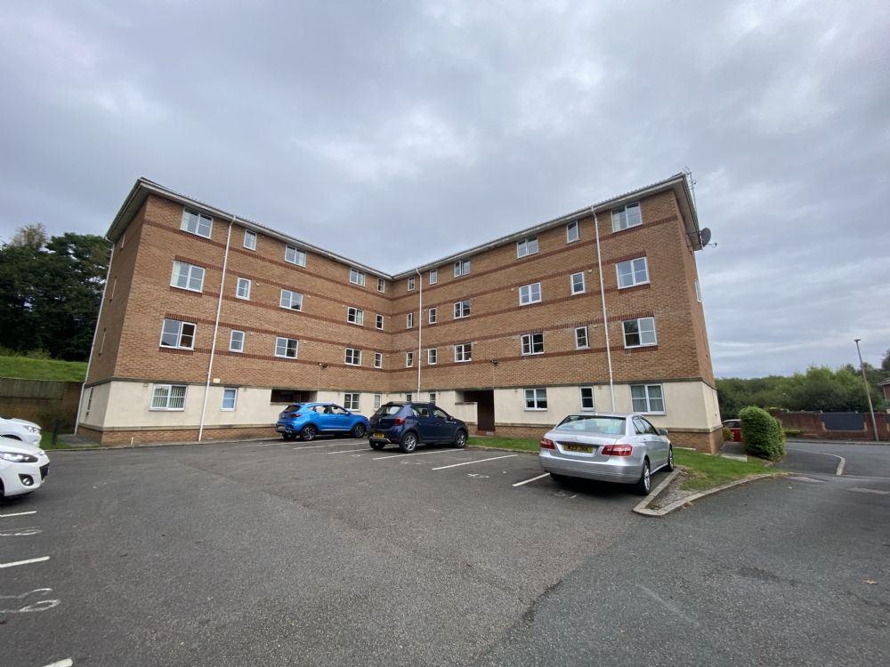 Porterfield Drive, Tyldesley, Manchester, Greater Manchester, M29 8RJ 2 bed flat £60,000