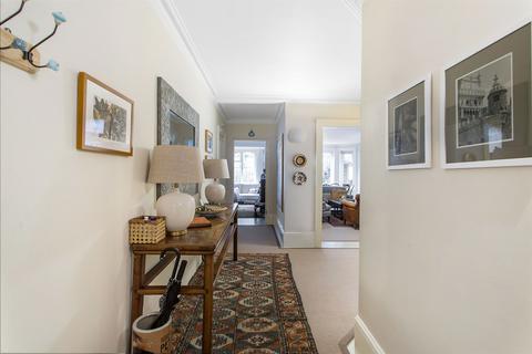 2 bedroom flat to rent, Drayton Gardens, Chelsea SW10