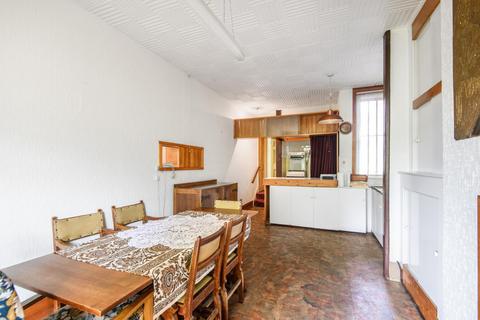 6 Braxted Park, London, SW16 3DW